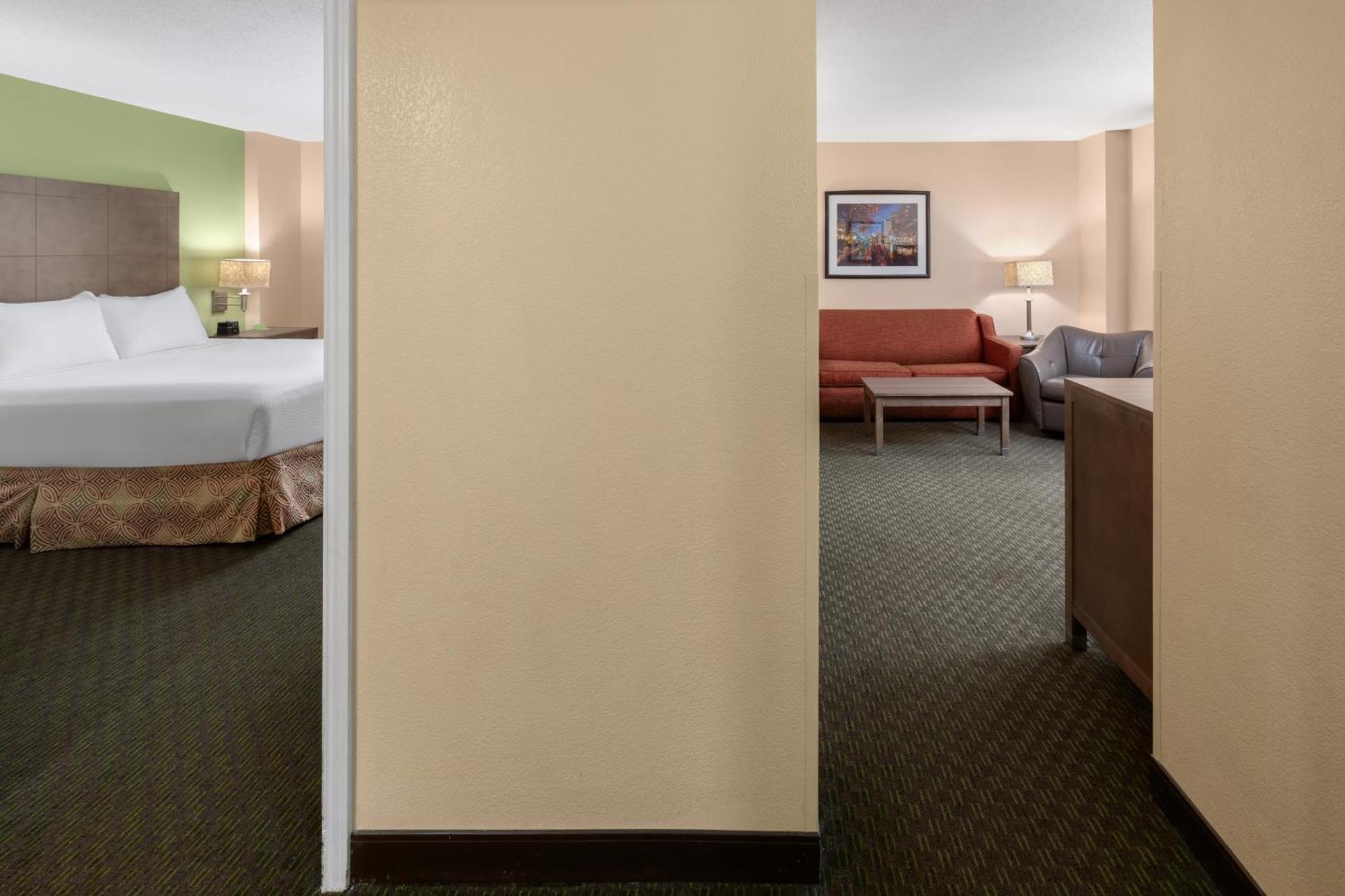 La Quinta By Wyndham Medical Ctr. Nw 3*